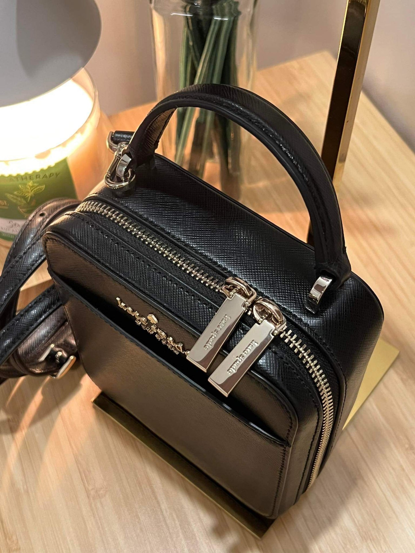 AUTHENTIC Kate Spade Daisy Vanity Crossbody Bag BLACK Preloved / LILAC