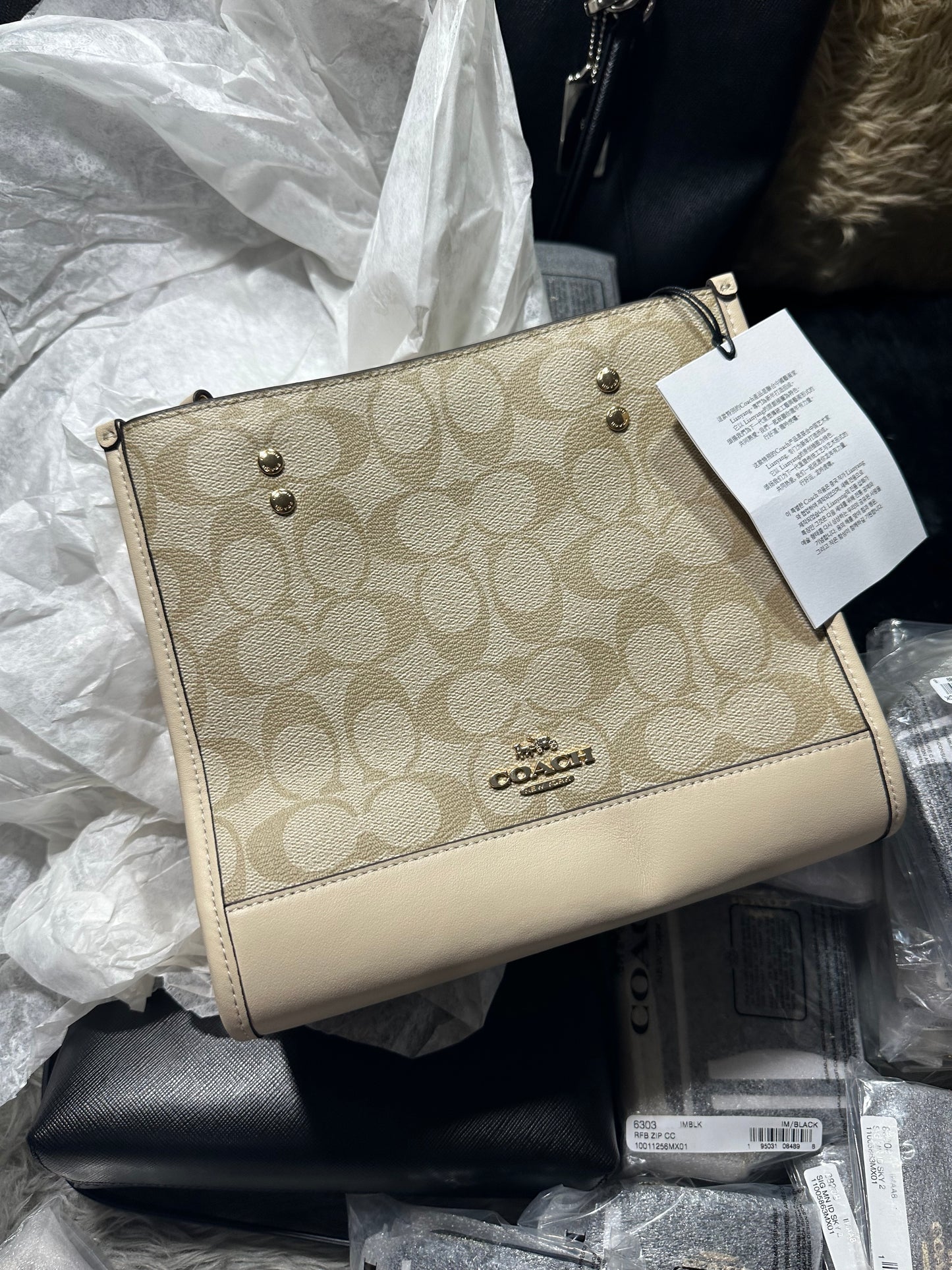 AUTHENTIC/ORIGINAL Coach New Year Dempsey Tote 22 With Dragon Beige Bag
