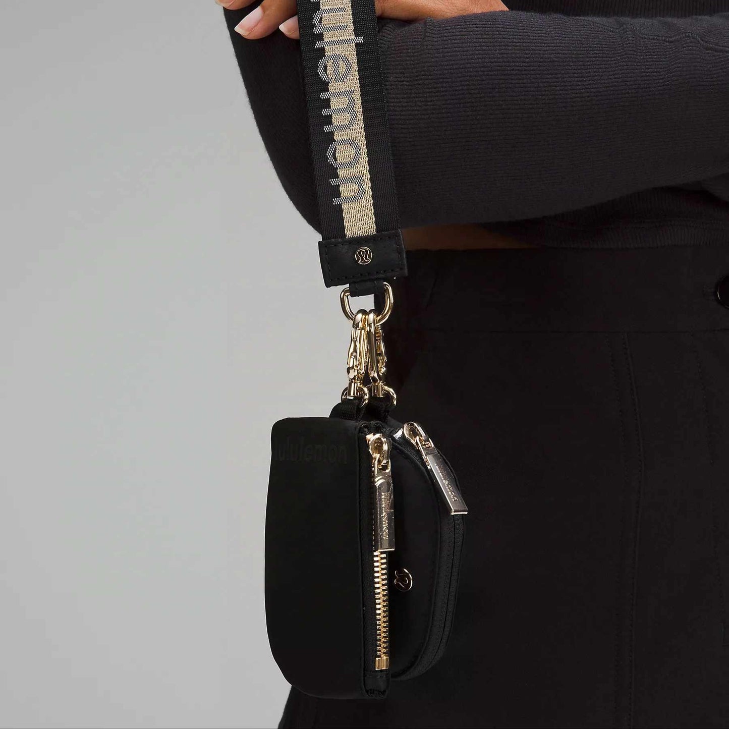 AUTHENTIC/ORIGINAL Lululemon Dual Pouch Wristlet