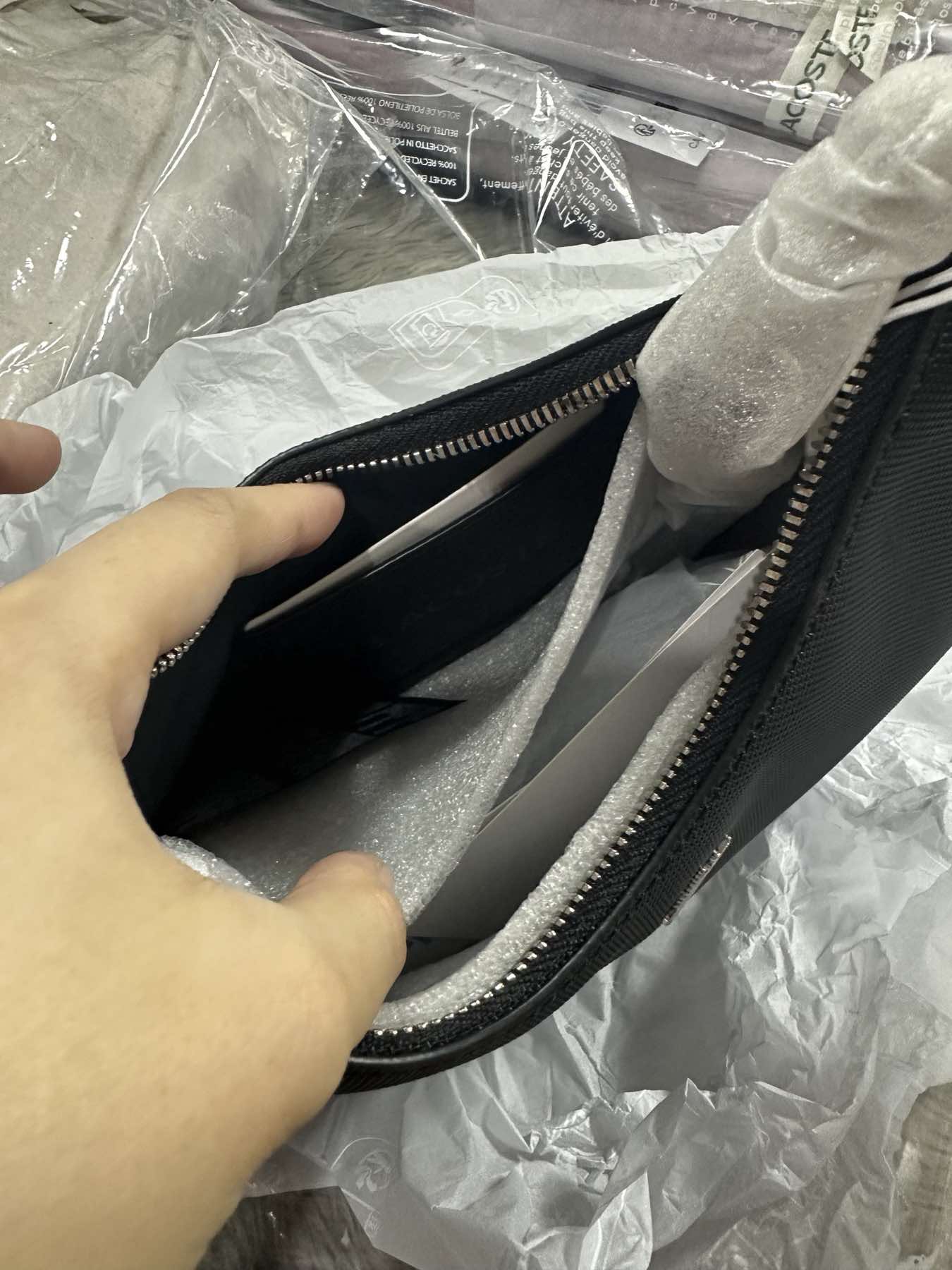 AUTHENTIC/ORIGINAL Lac0st Women's Daily City Shoulder Bag Black