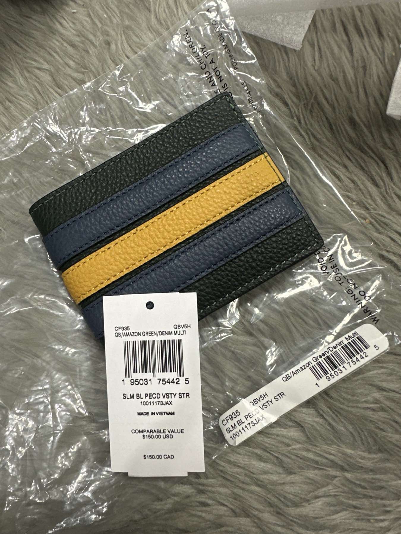 AUTHENTIC/ORIGINAL Coach Retail Slim Billfold Wallet With Varsity Stripe