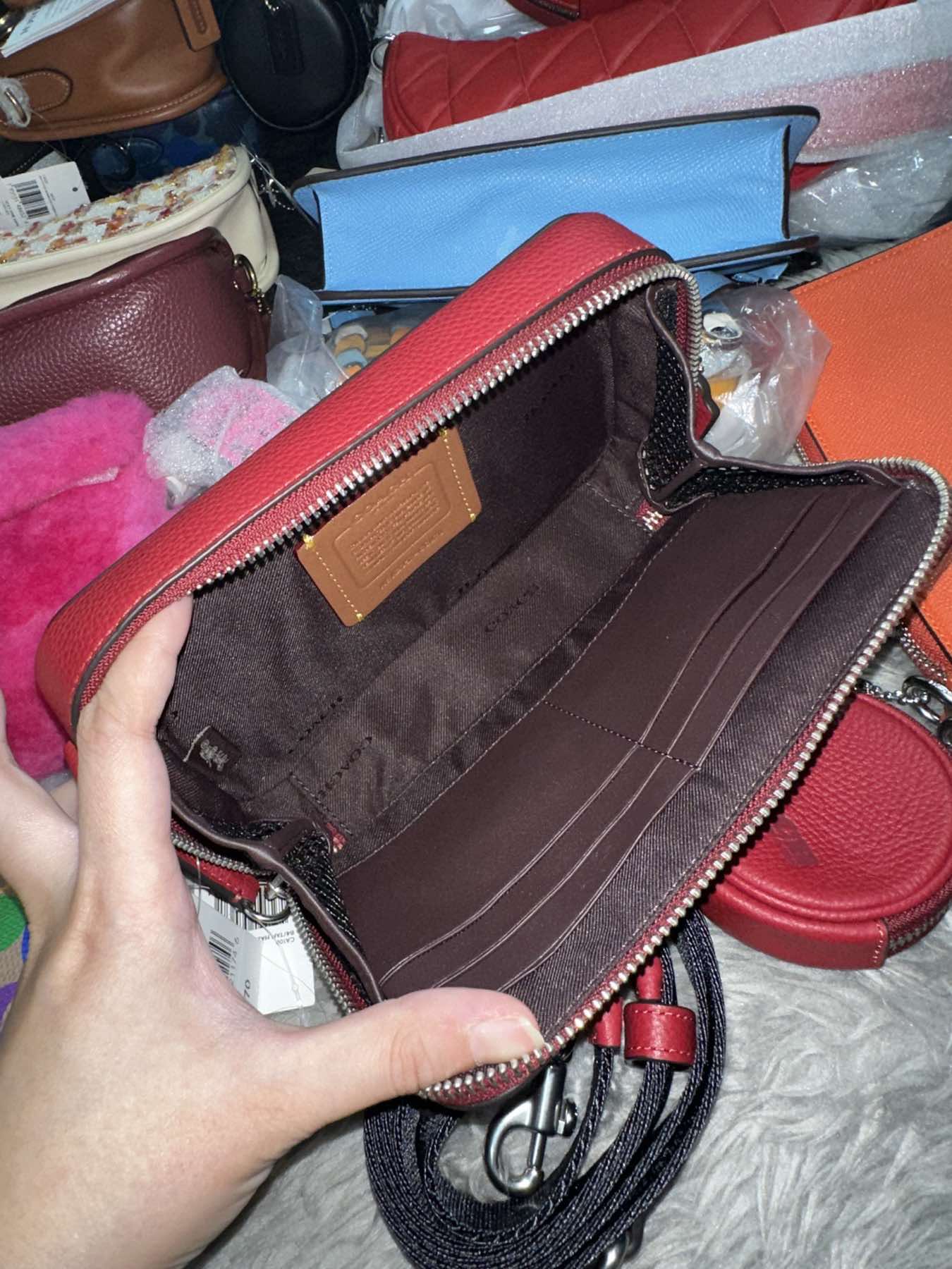 AUTHENTIC/ORIGINAL Coach Retail Red Charter Slim Bag with pouch