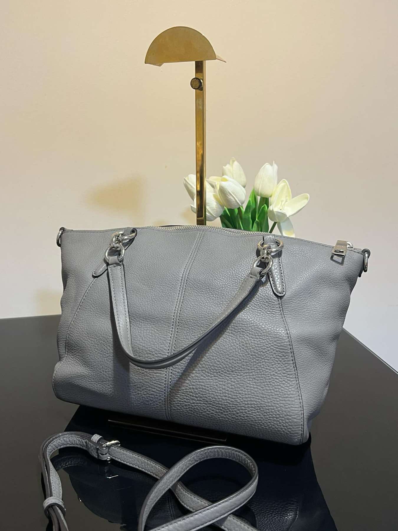 AUTHENTIC/ORIGINAL Preloved Coach Small Kelsey Satchel Bag Gray
