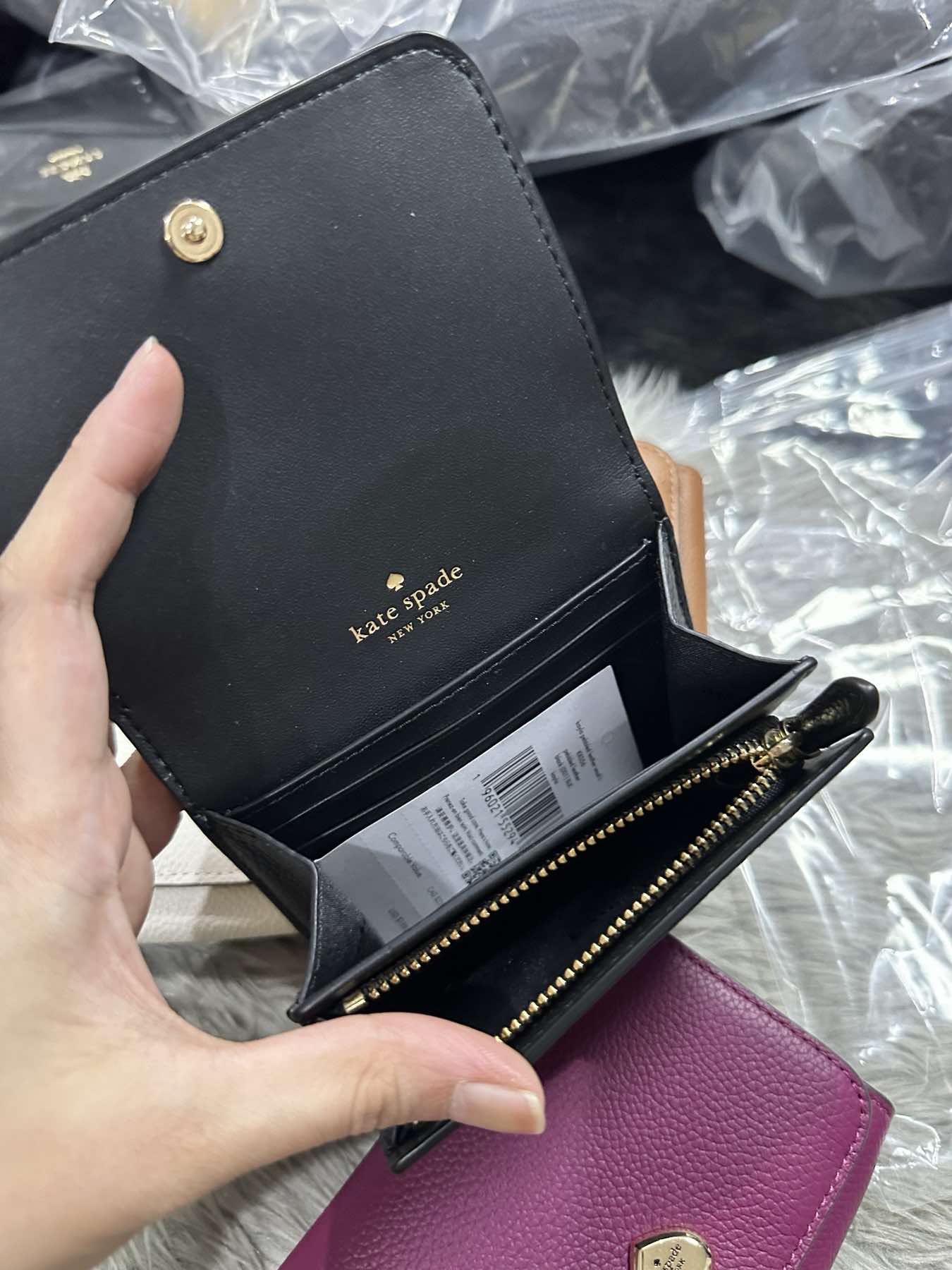 AUTHENTIC/ORIGINAL KateSpade KS Kayla Pebbled Leather Small L-Zip Wallet Brown White Black