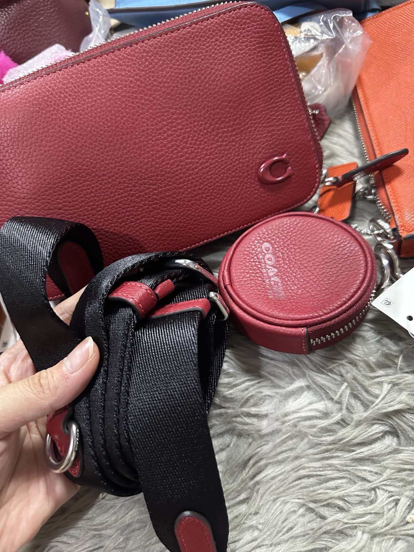 AUTHENTIC/ORIGINAL Coach Retail Red Charter Slim Bag with pouch