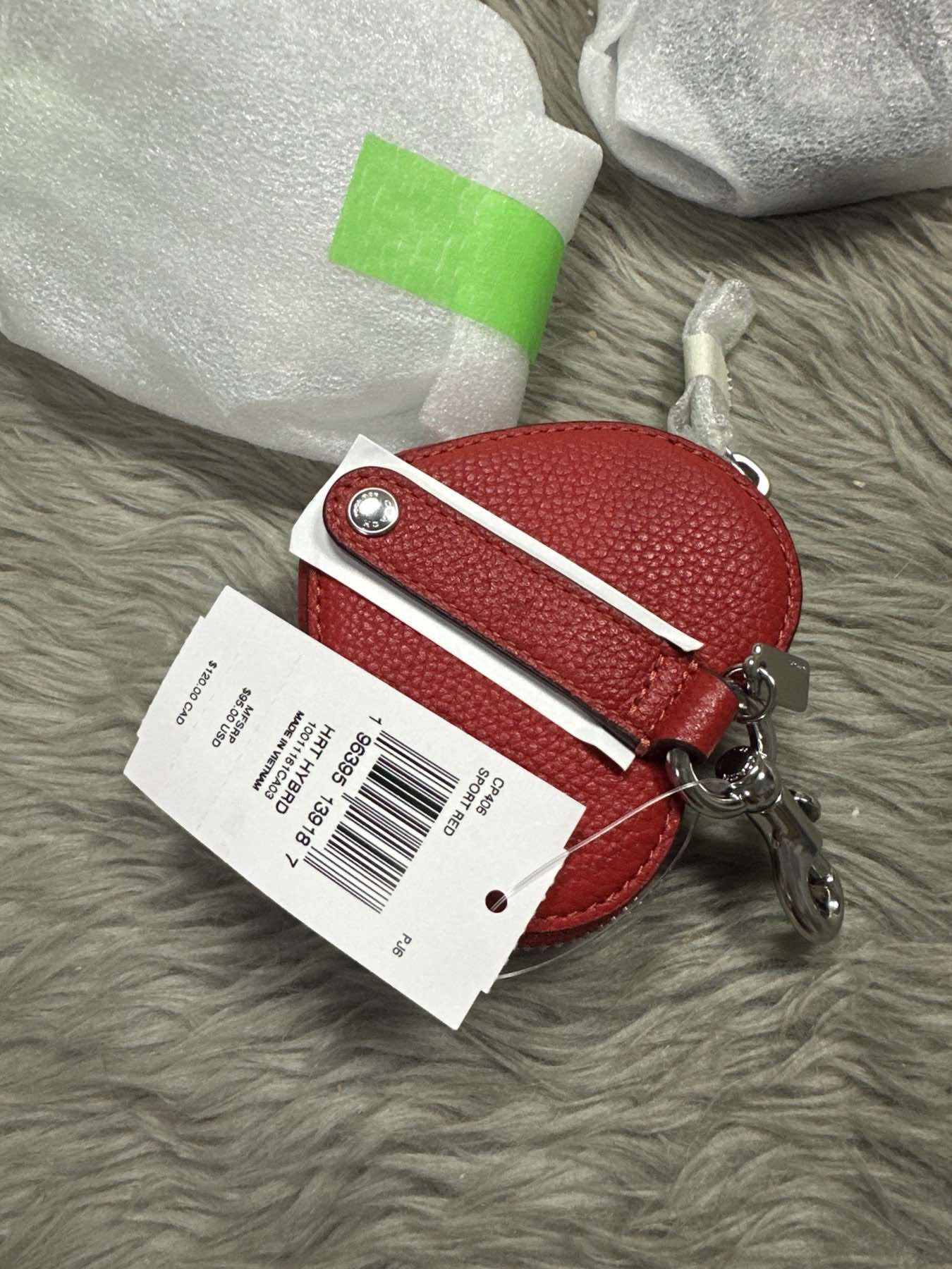 AUTHENTIC/ORIGINAL Coach Heart Coin Purse Bag Charm Keychain Red Wallet