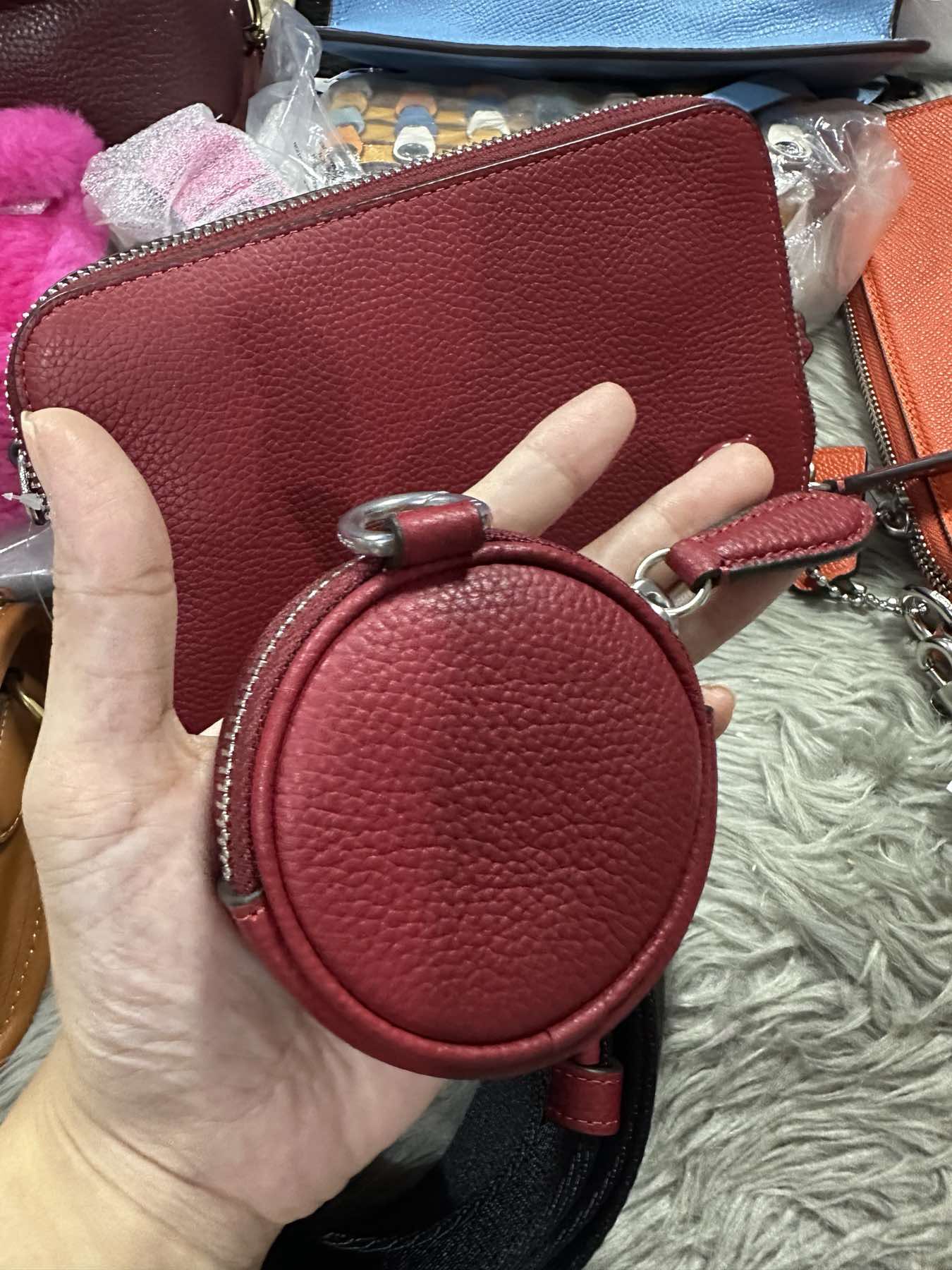 AUTHENTIC/ORIGINAL Coach Retail Red Charter Slim Bag with pouch