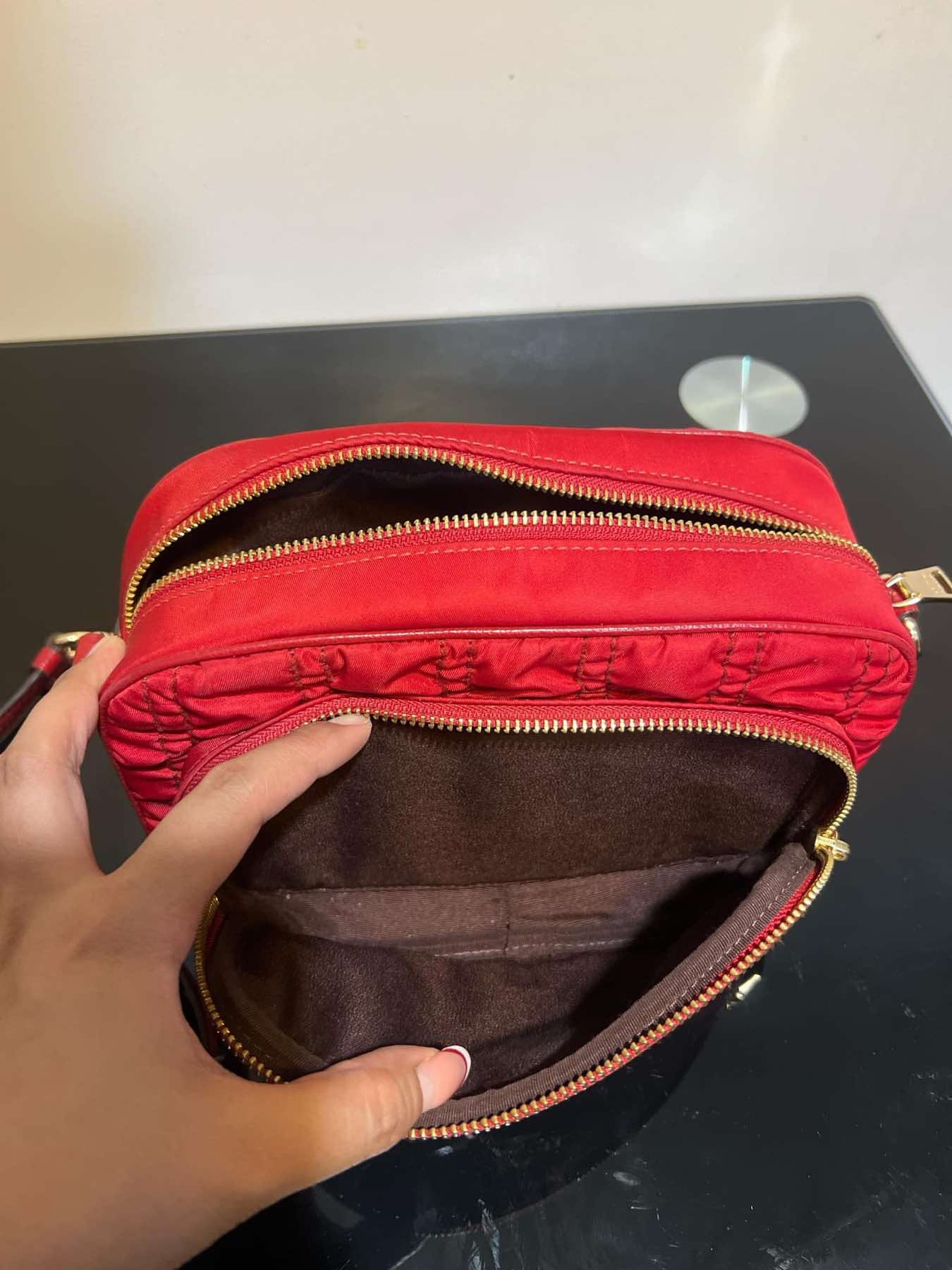 AUTHENTIC/ORIGINAL Preloved Coach RARE Court Crossbody Camera Bag with Ruching