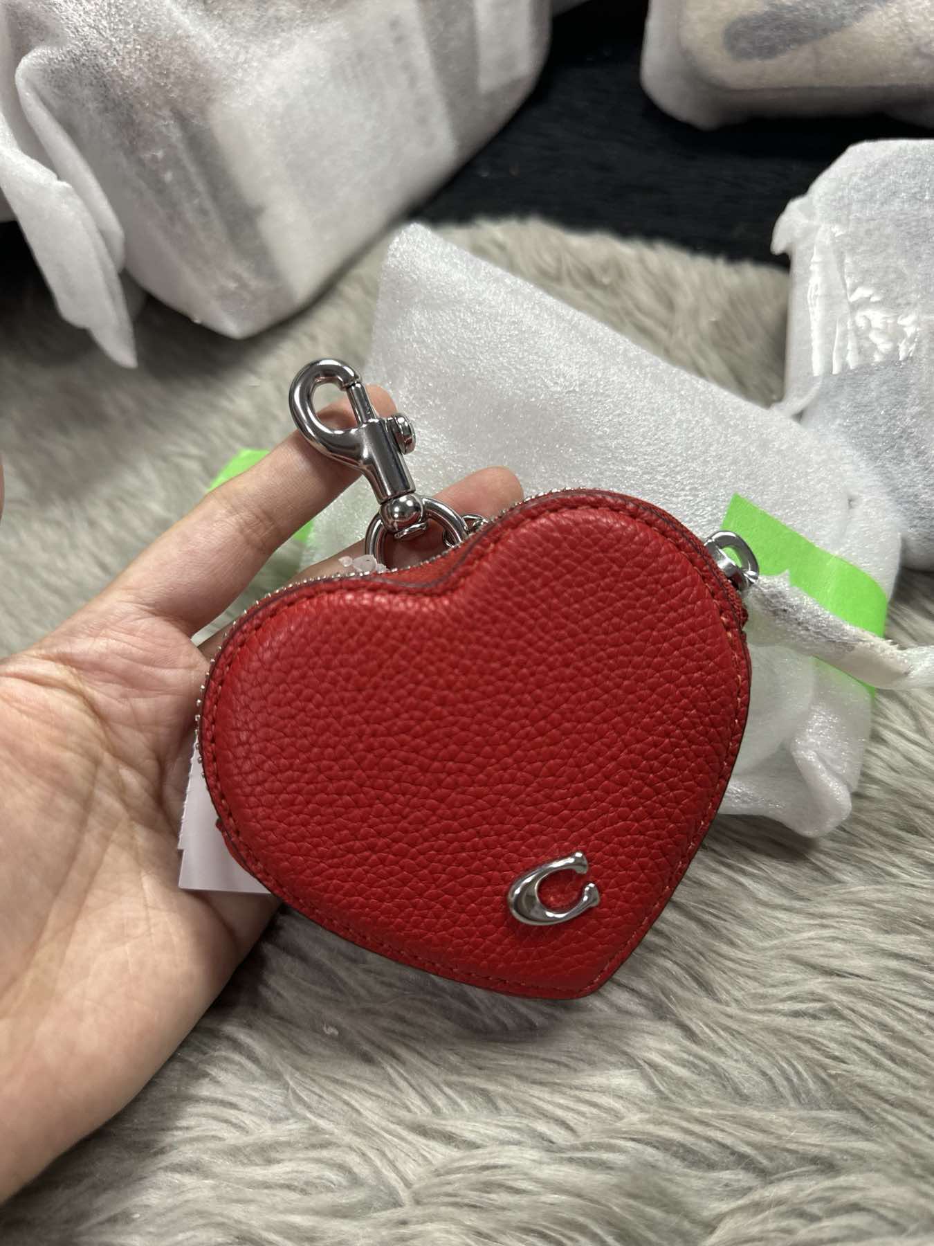 AUTHENTIC/ORIGINAL Coach Heart Coin Purse Bag Charm Keychain Red Wallet