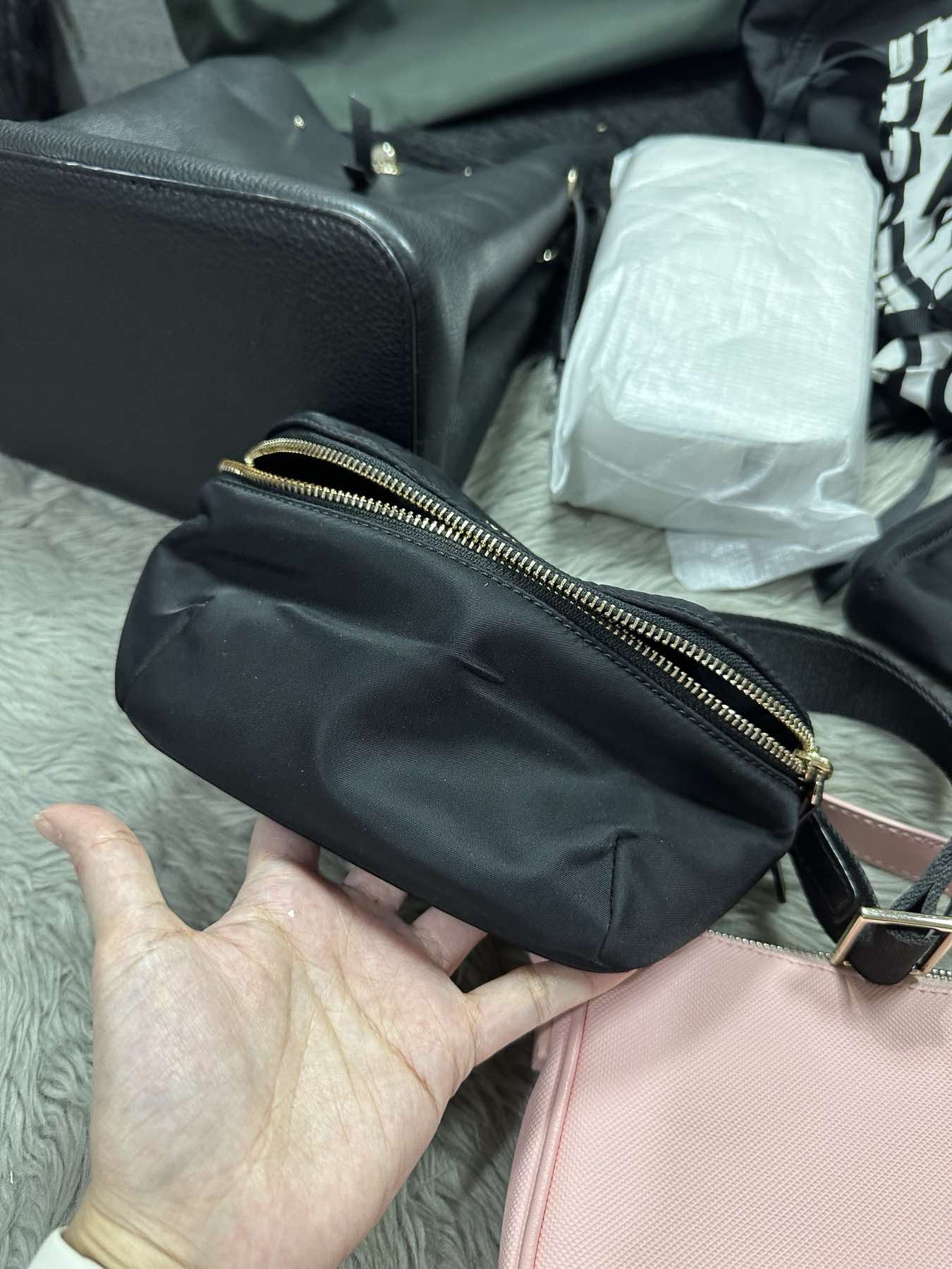 AUTHENTIC/ORIGINAL Preloved Kate Spade KS Watson Lane Nylon Belt Small Bag Black