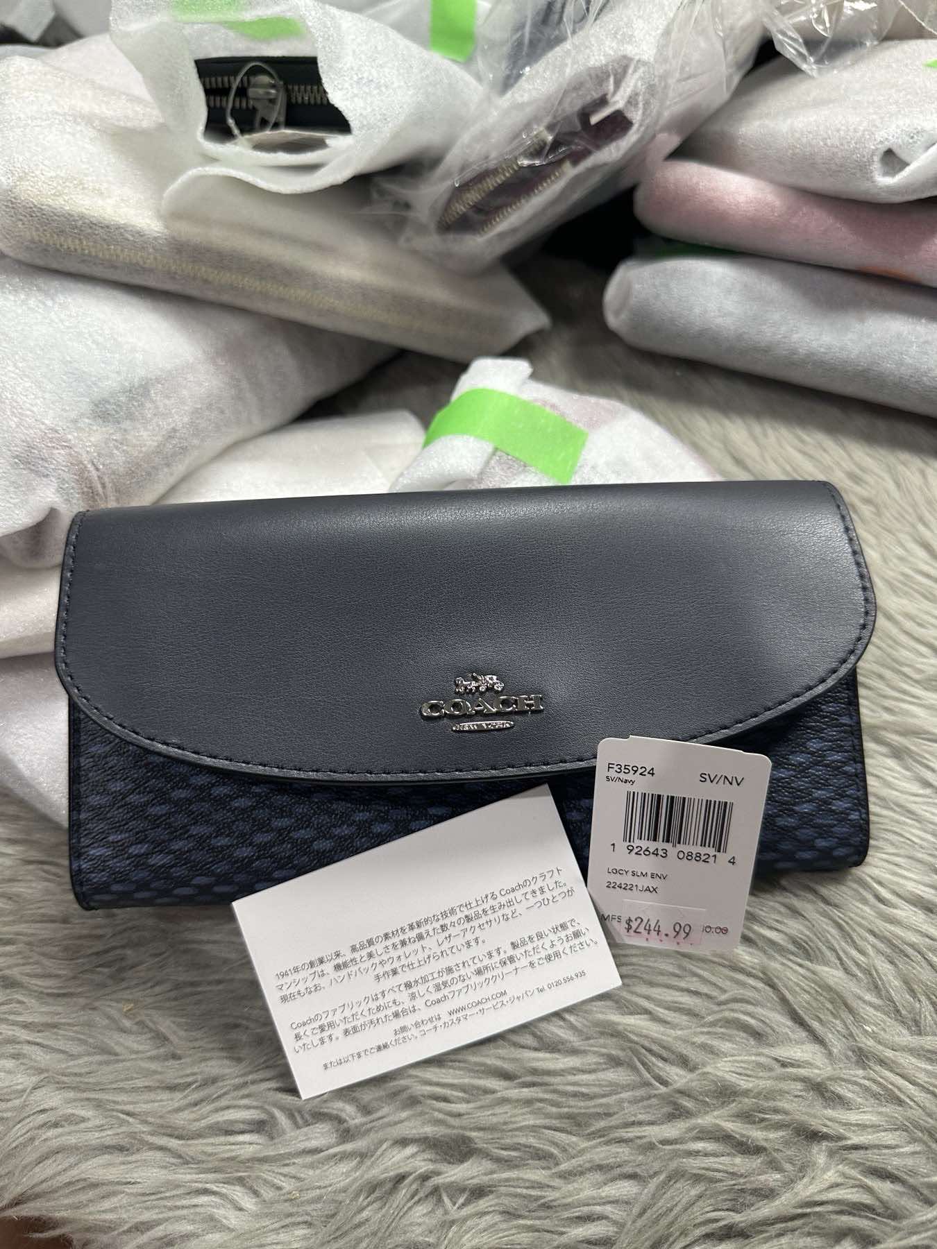 AUTHENTIC/ORIGINAL Coach Slim Envelope Long Wallet Navy Blue