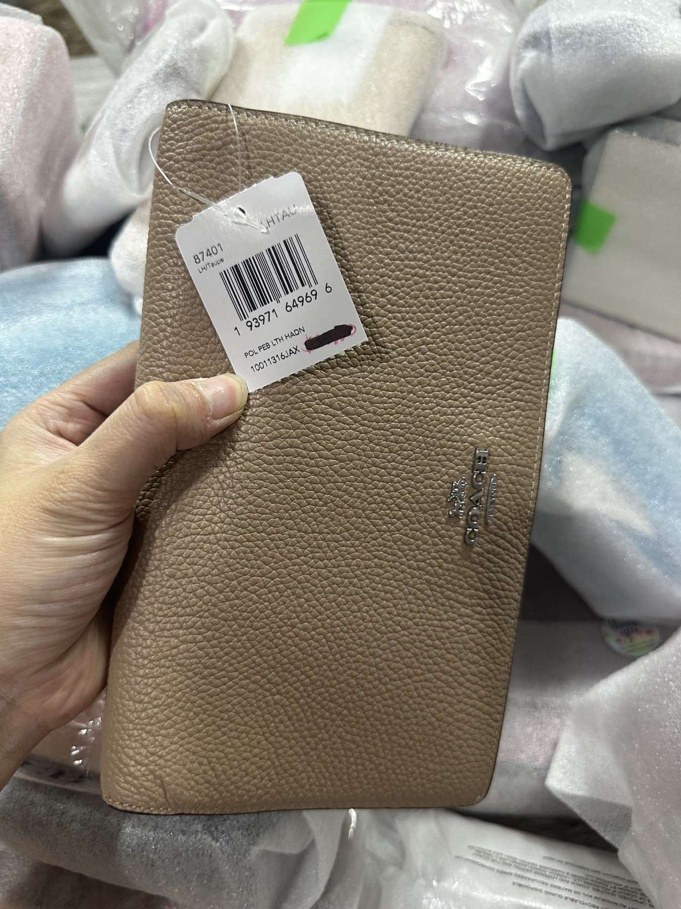 AUTHENTIC/ORIGINAL Coach Anna Foldover Crossbody Clutch Slim Bag Taupe