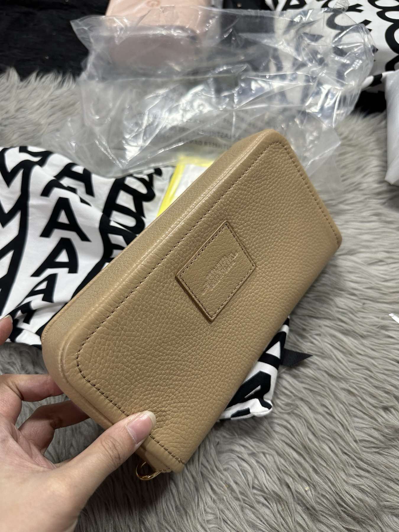 AUTHENTIC/ORIGINAL MJ The Mini Bag Camel Brown