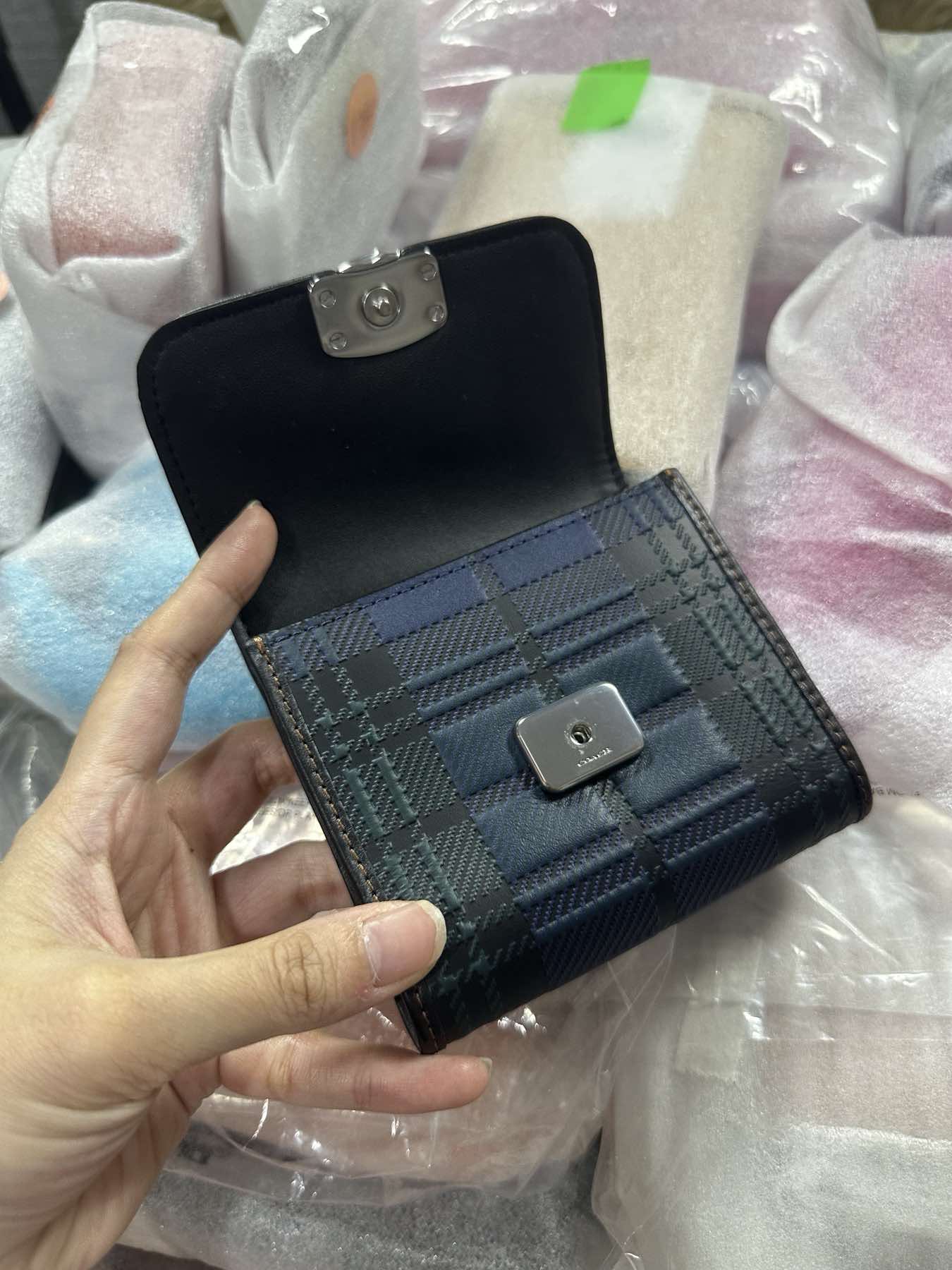 AUTHENTIC/ORIGINAL Coach Retail Small Slim Bandit Wallet With Plaid Print Blue/Green