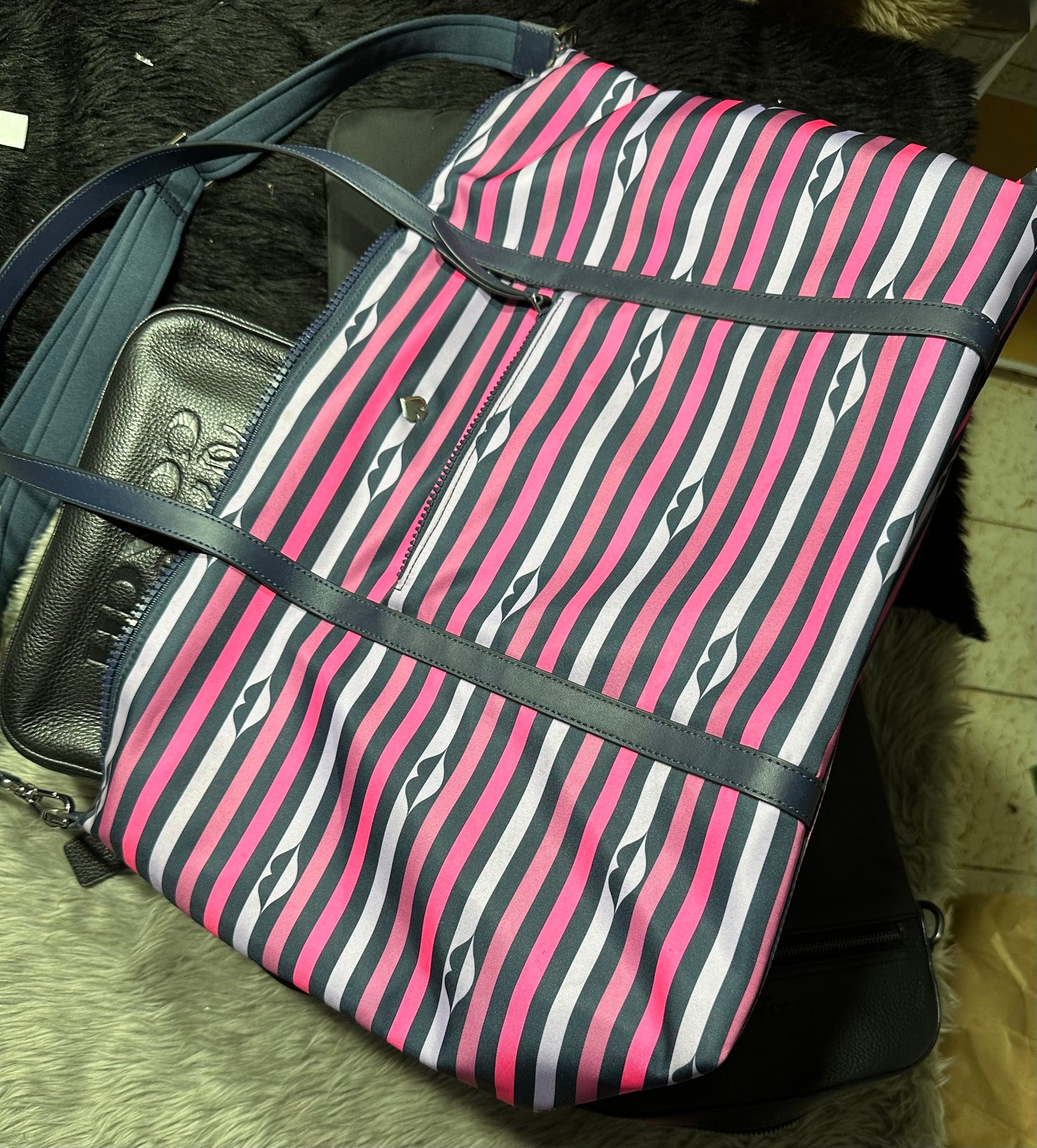 AUTHENTIC/ORIGINAL KateSpade KS Preloved Jae Weekender Large Travel Nylon Pink Bag