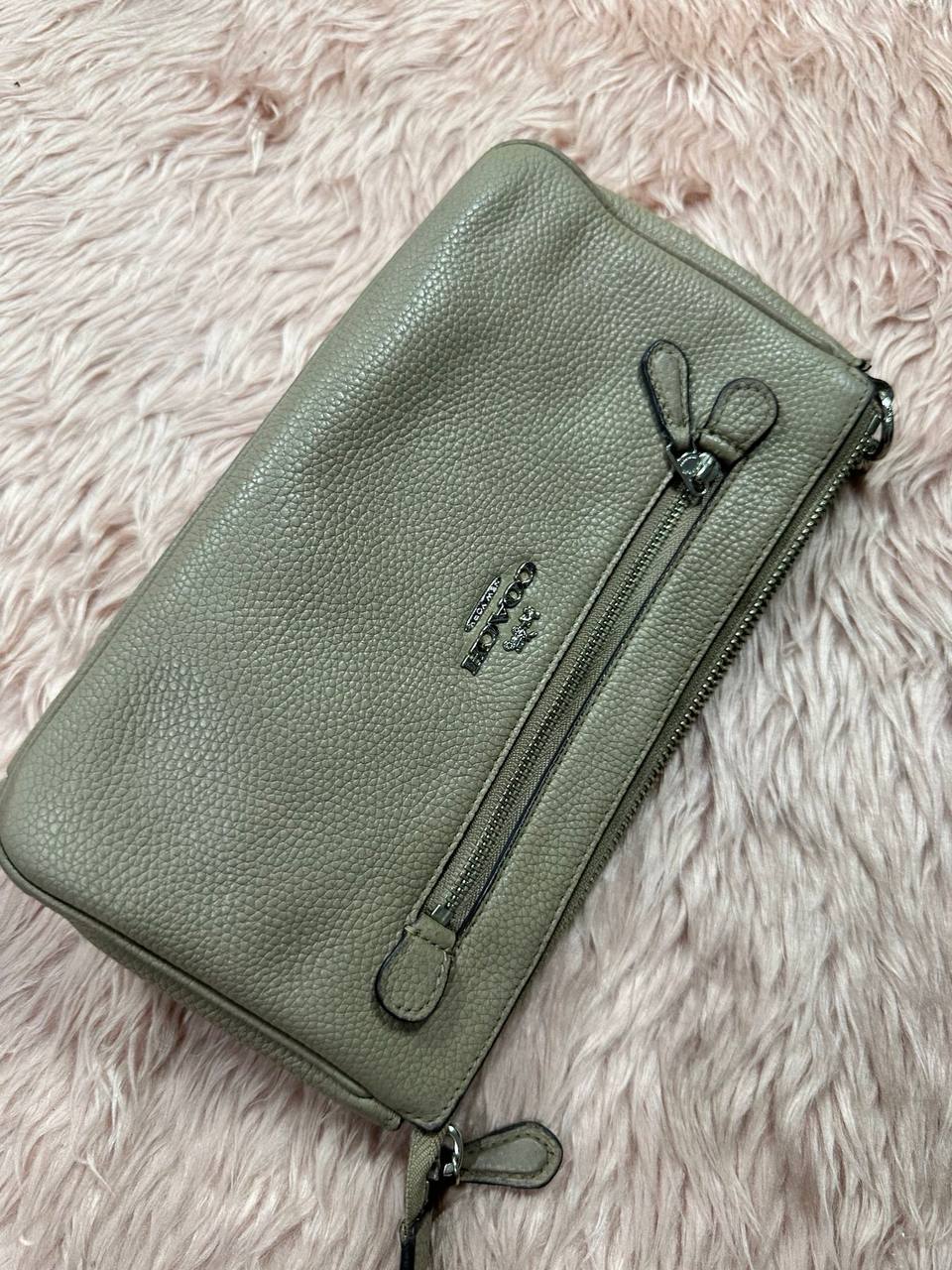 ORIG Preloved COACH Nolita Wristlet 24 Small Beige Shoulder Bag
