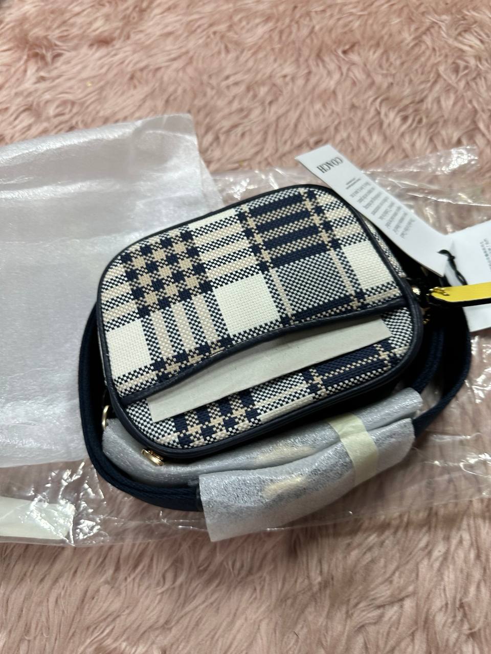 ORIG & IMPORTED COACH Mini Dempsey Camera Black Bag With Plaid Print