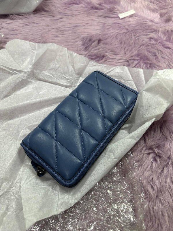 ORIG & IMPORTED Coach Accordion Zip Long Quilted Wallet Blue