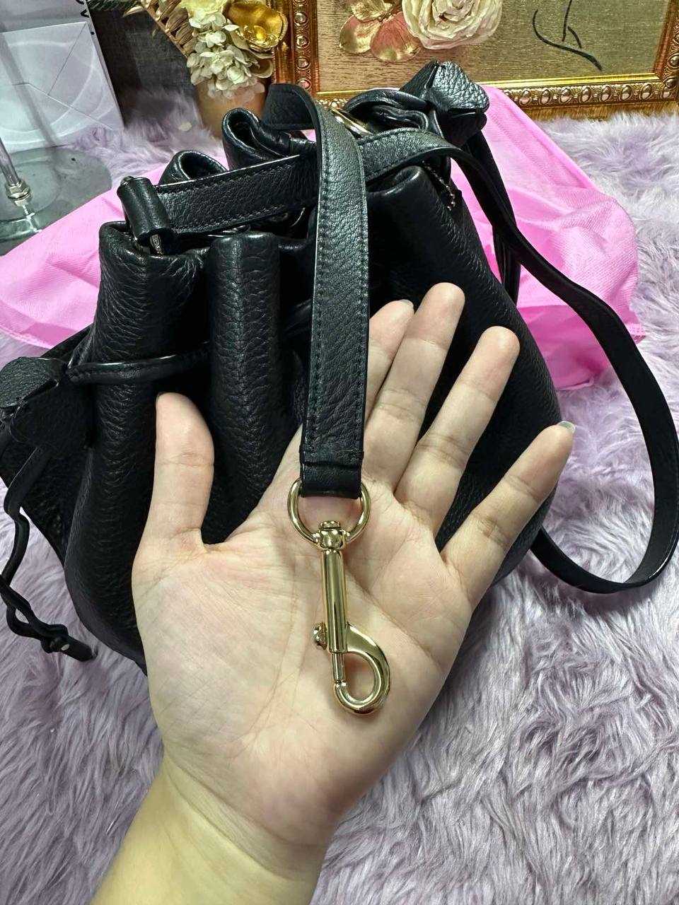 ORIG Preloved RARE Coach Petal Bag 22 Small Bucket Black Bag