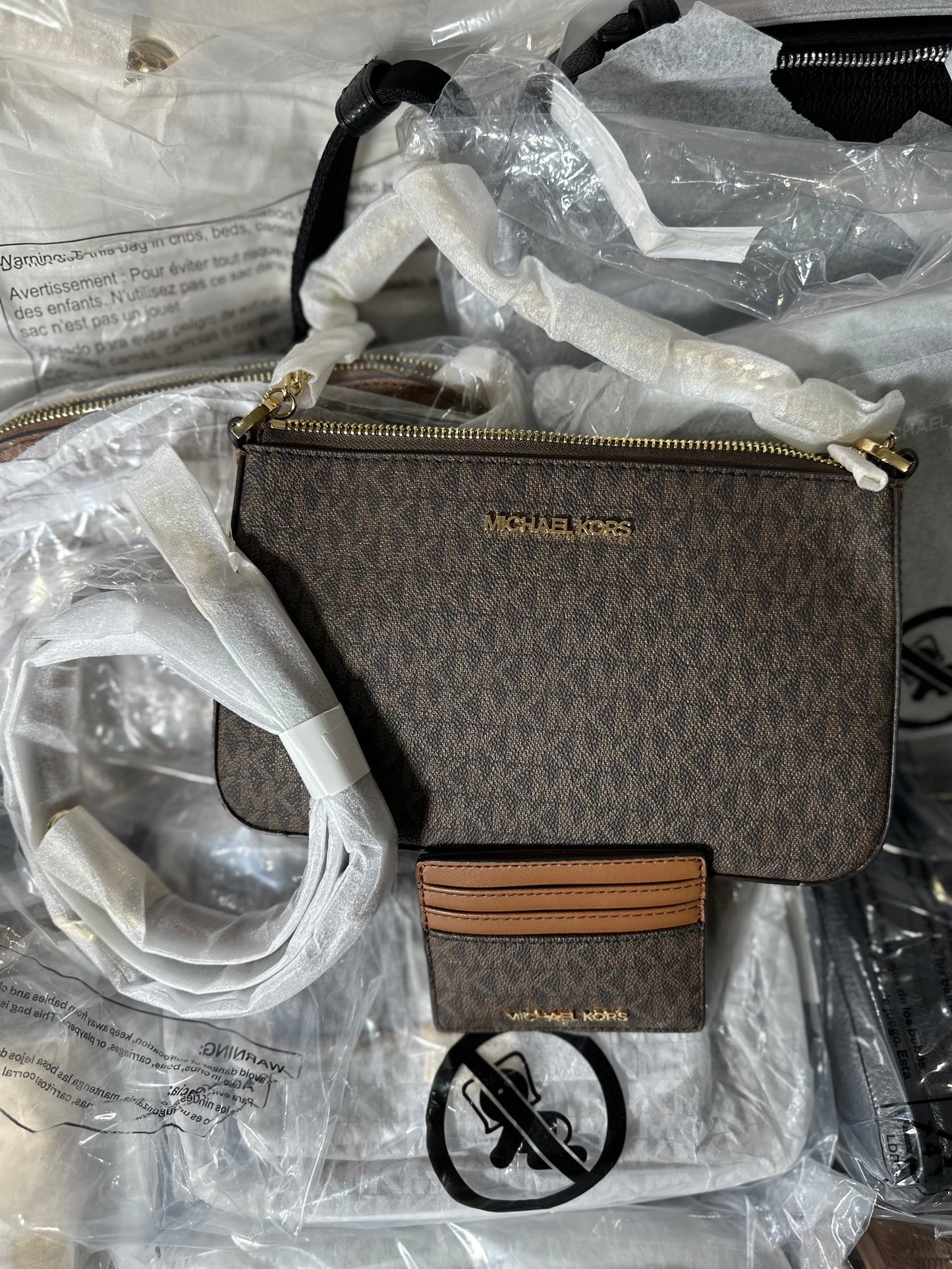 AUTHENTIC/ORIGINAL MK Michael Kors Shoulder Bag and Card Holder in Signature Brown