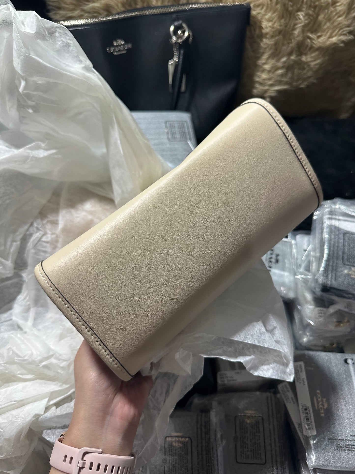 AUTHENTIC/ORIGINAL Coach New Year Dempsey Tote 22 With Dragon Beige Bag