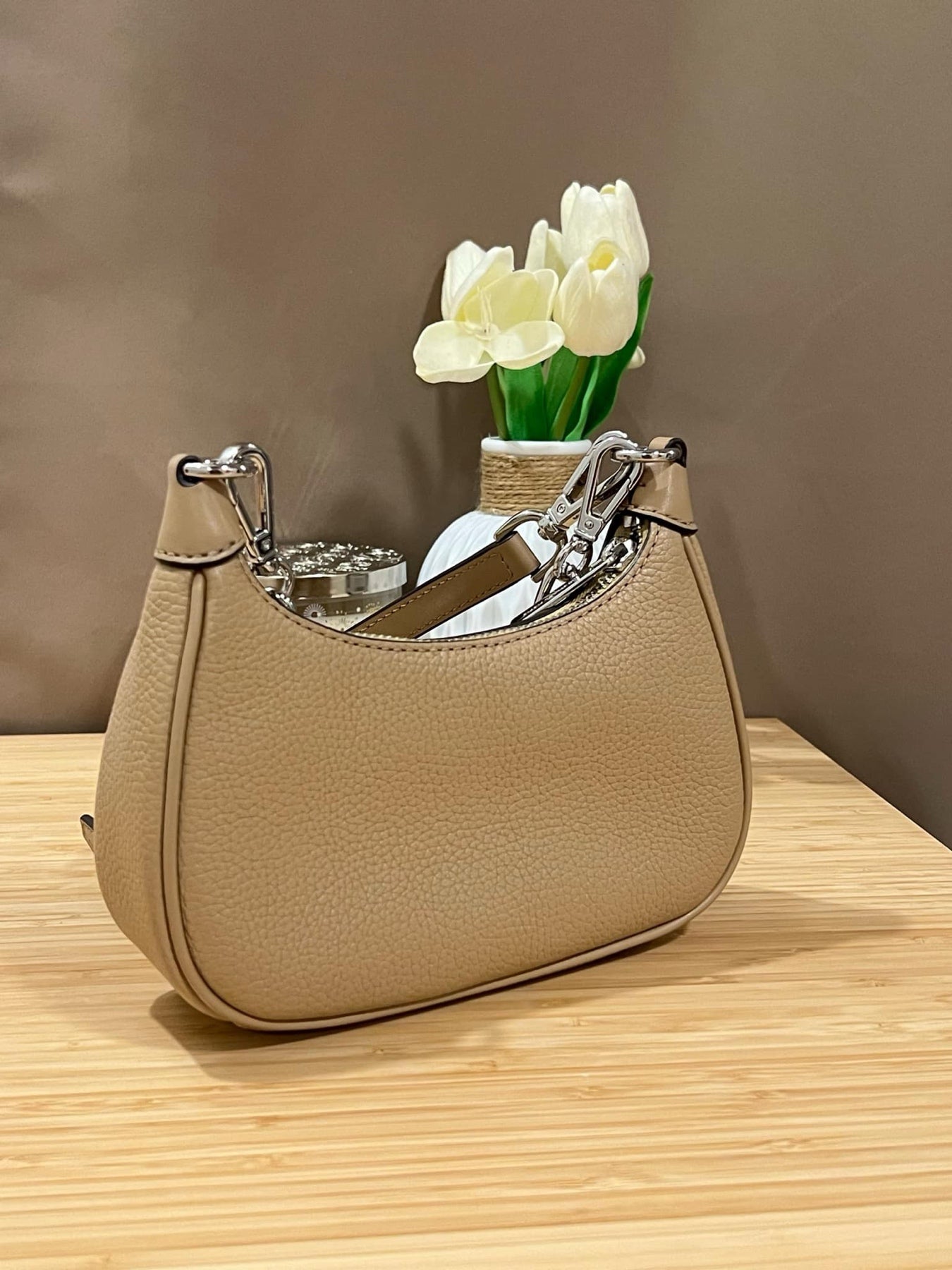 AUTHENTIC/ORIGINAL Preloved MK Cora Mini Zip Pouchette Camel KiliKili Crossbody Bag Camel Brown