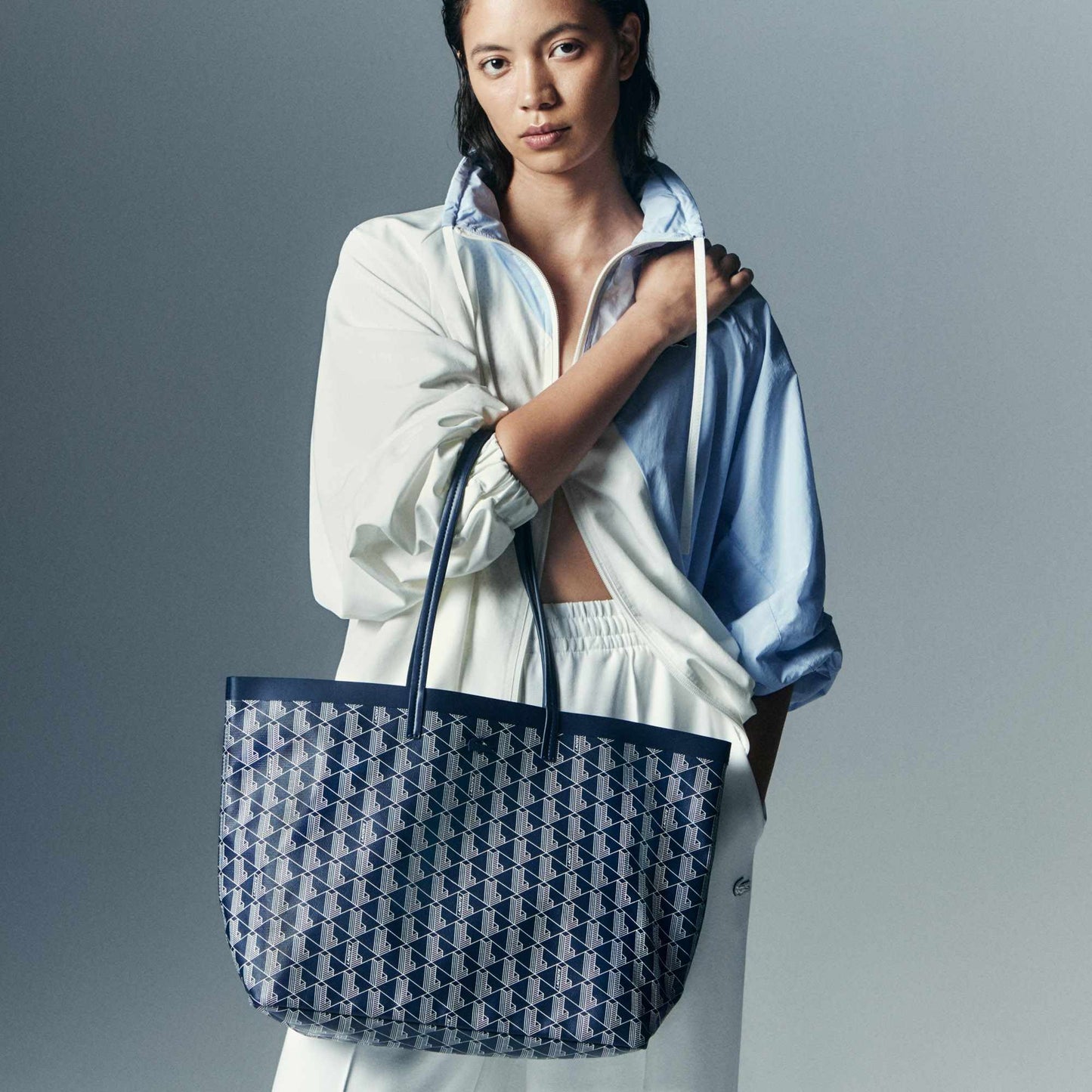 AUTHENTIC/ORIGINAL Lacoste Medium Women's Zely Tote with Pouch