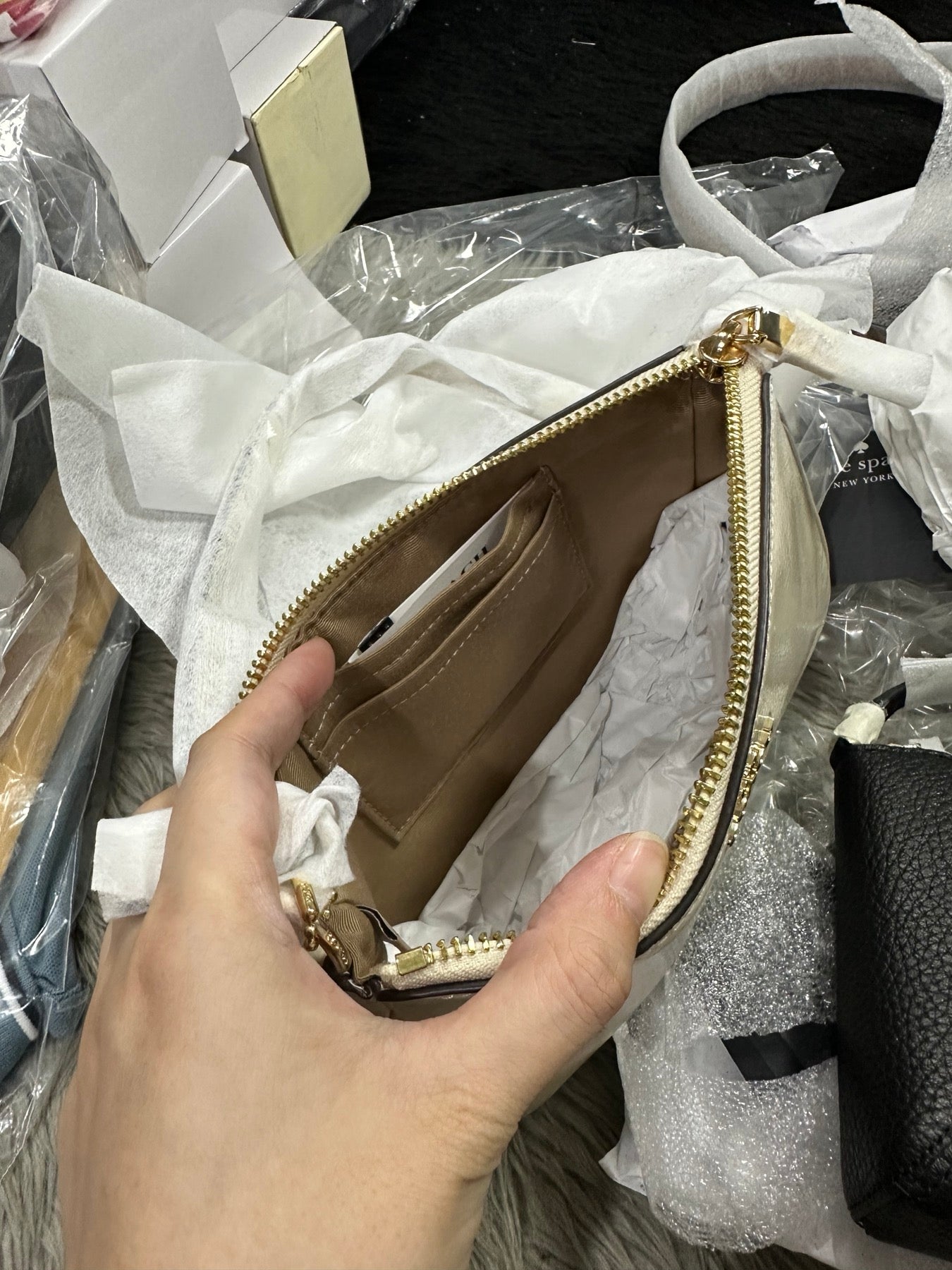 AUTHENTIC/ORIGINAL Coach Nolita 19 Small Shoulder Bag in PEARL WHITE