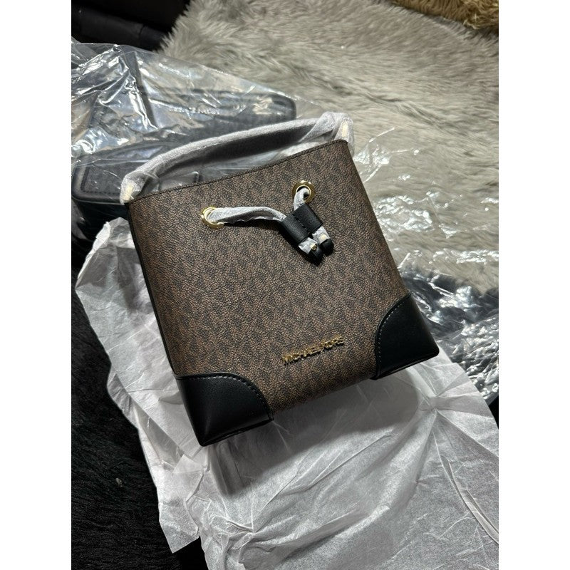 AUTHENTIC/ORIGINAL MICHAEL K0RS MK MERCER SMALL XS BUCKET BAG