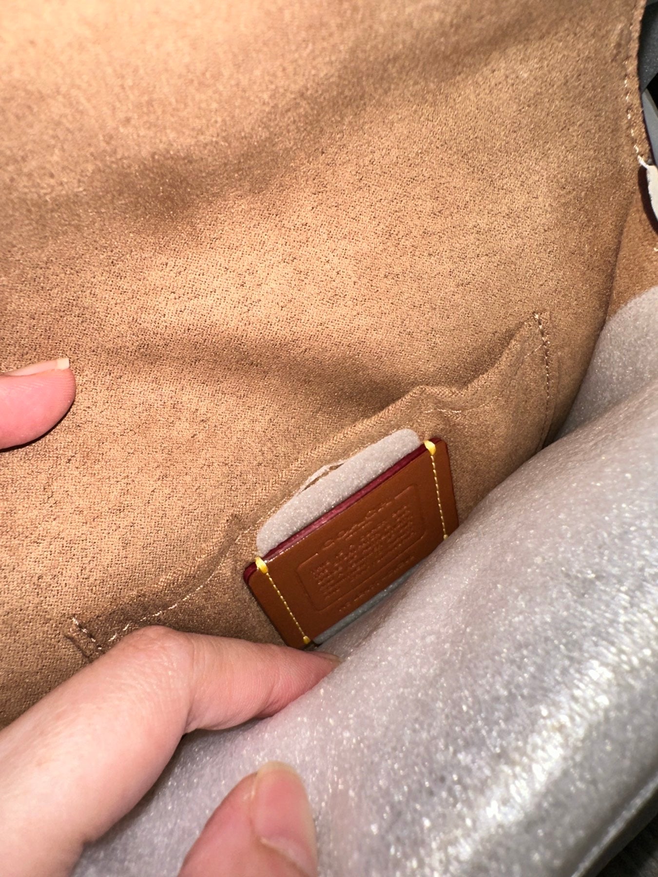 AUTHENTIC/ORIGINAL Coach Mini Klare Crossbody Small Bag In Signature Canvas in SAND/CHALK