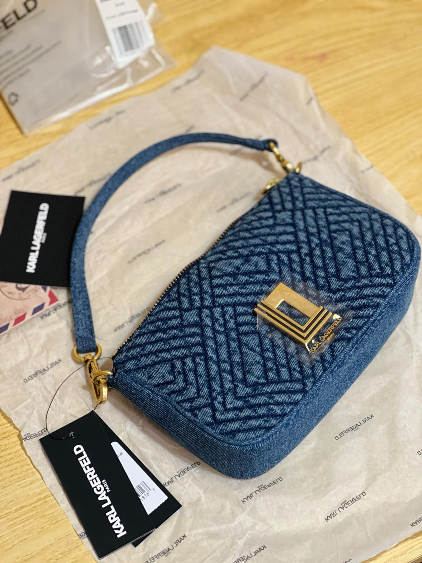 AUTHENTIC/ORIGINAL Karl Lagerfeld KL Lafayette Denim Shoulder Small Bag Navy Blue