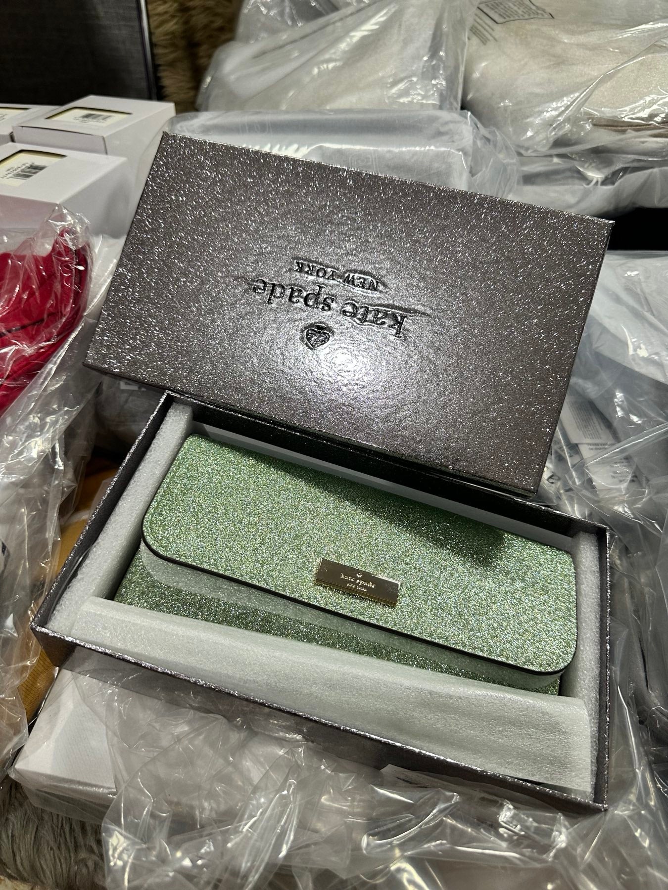 AUTHENTIC/ORIGINAL KateSpade KS Kenzie Boxed Glitter Medium Flap Wristlet Wallet Black Green