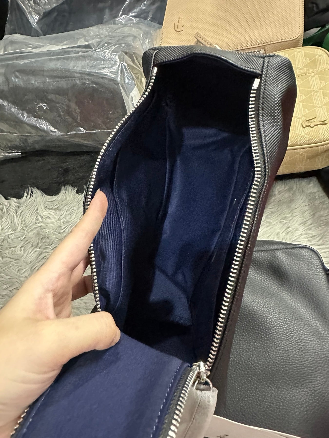 AUTHENTIC/ORIGINAL Lac0ste Men's Classic Double Zip Toiletry Kit Black Pouch