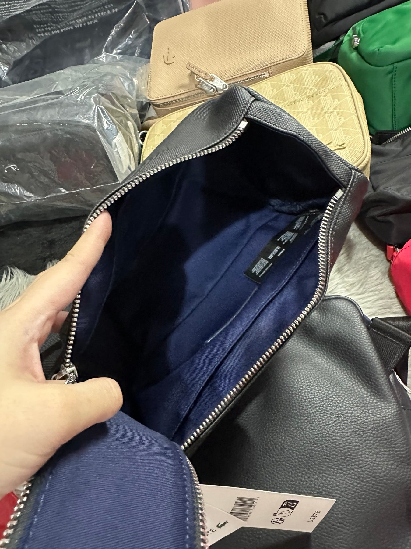 AUTHENTIC/ORIGINAL Lac0ste Men's Classic Double Zip Toiletry Kit Black Pouch
