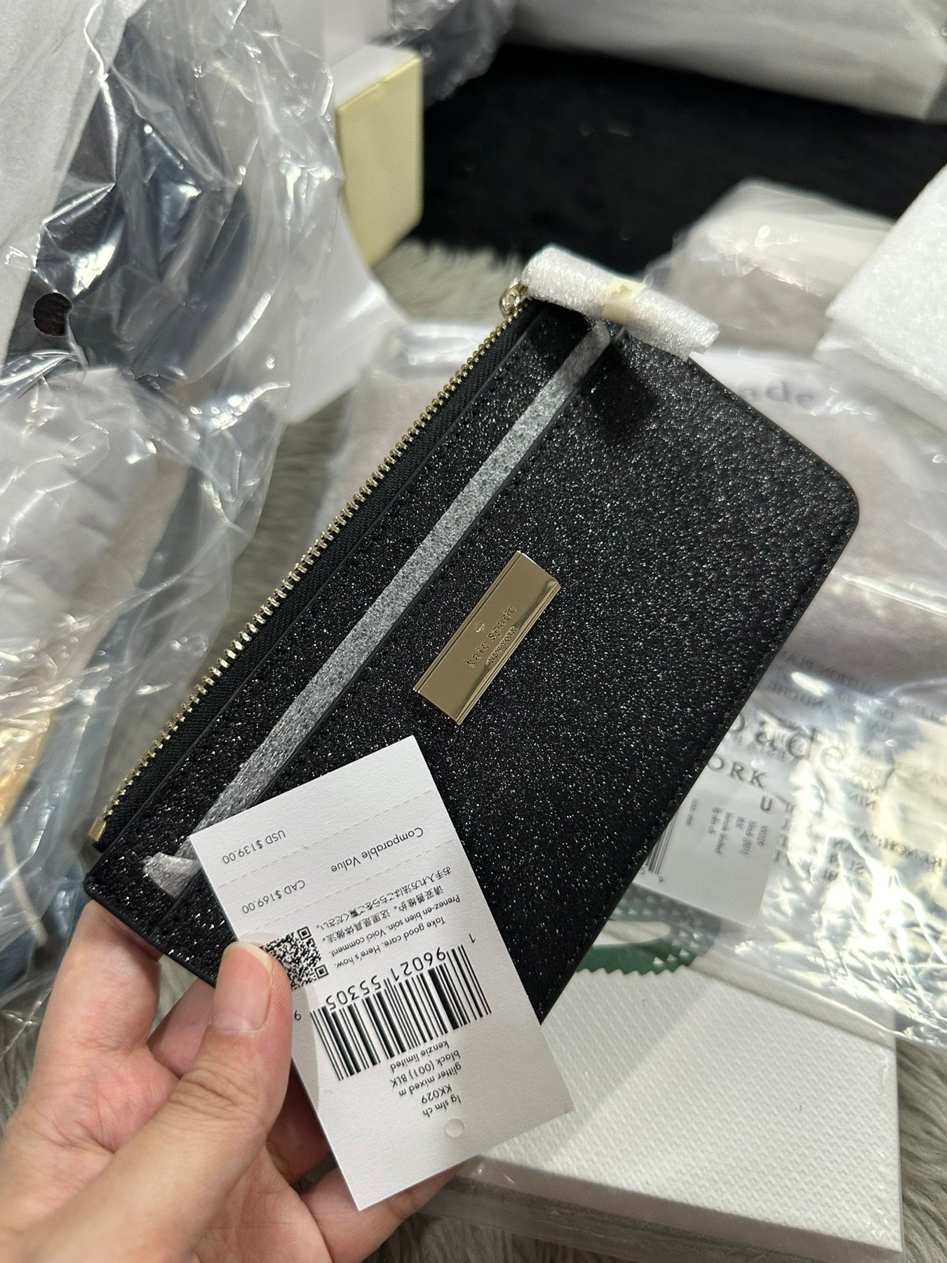 AUTHENTIC/ORIGINAL KateSpade KS Kenzie Large Slim Card Holder Wallet in Black Pink