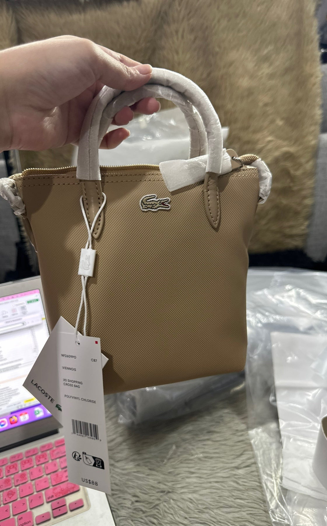 AUTHENTIC/ORIGINAL Lacoste Women's Concept Petit Piqué Coated Canvas Mini Zip Tote Bag Beige
