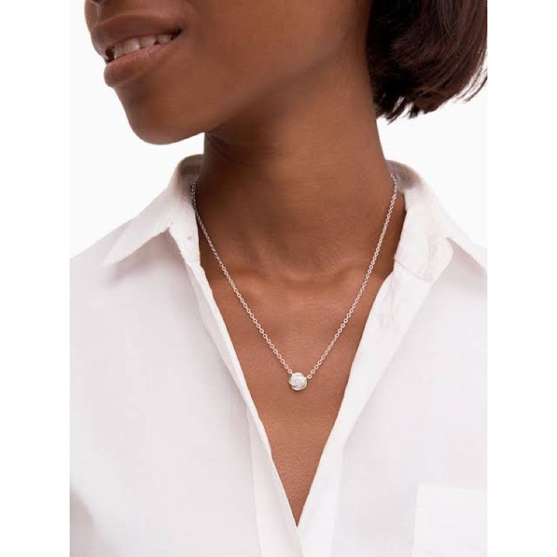 AUTHENTIC/ORIGINAL KateSpade Infinity And Beyond Knot Mini Pendant Necklace