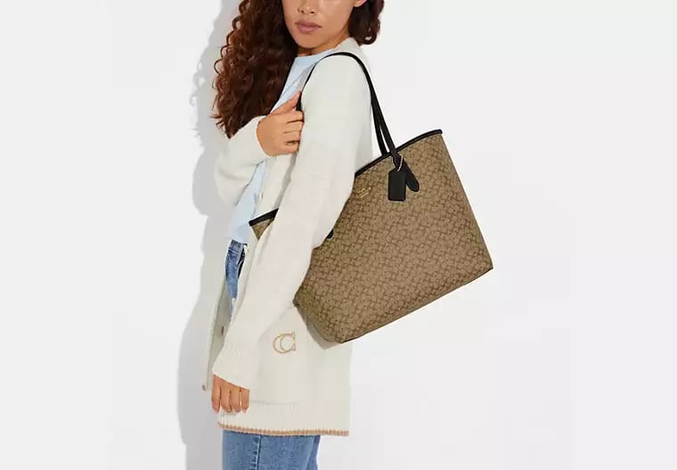 AUTHENTIC/ORIGINAL COACH City Tote Bag In Micro Signature Canva
