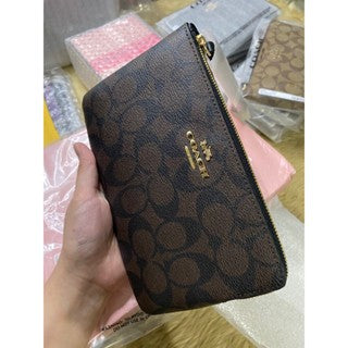 AUTHENTIC/ORIGINAL COACH Large Corner Zip Wristlet Phone Wallet In Signature Canvas Brown/Khaki