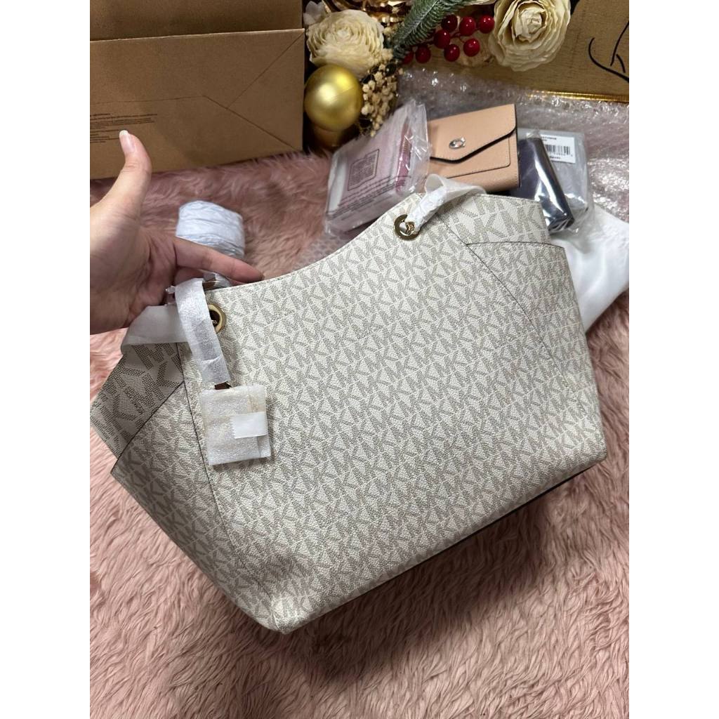 ORIG & IMPORTED MK Jet Set Large Signature Logo Shoulder Bag White Vanilla