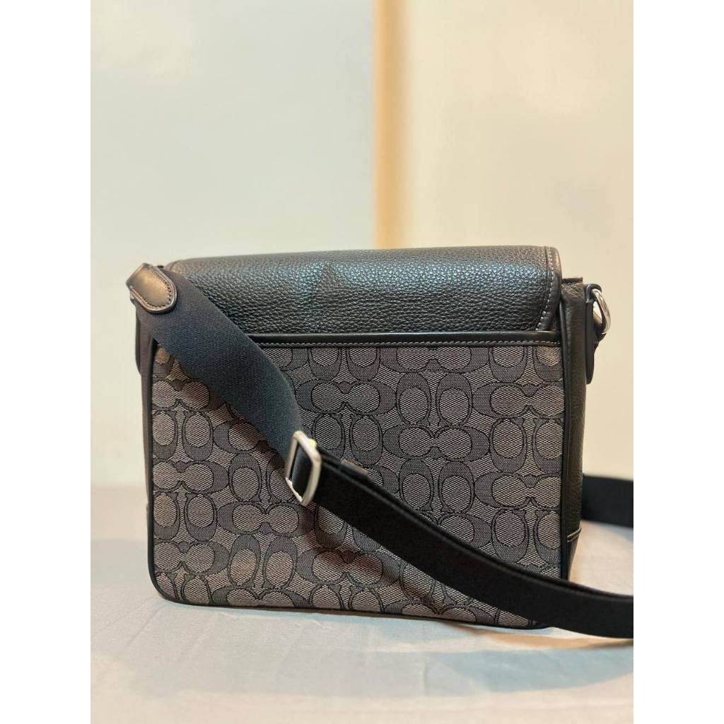 ORIG Preloved CCH Sprint Map Flap Men Bag 25 In Signature Jacquard Black