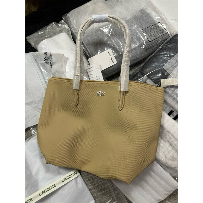 SALE! ORIGINAL & IMPORTED Lacoste Women's Concept Zip Tote Shoulder Bag in Black & Navy