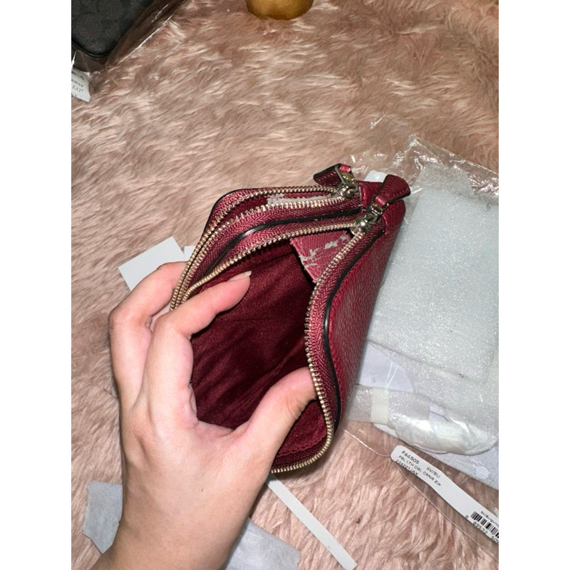 ORIG & IMPORTED WITH FLAW CCH Pebbled Leather Double Corner Zip Wristlet Wallet Maroon Red