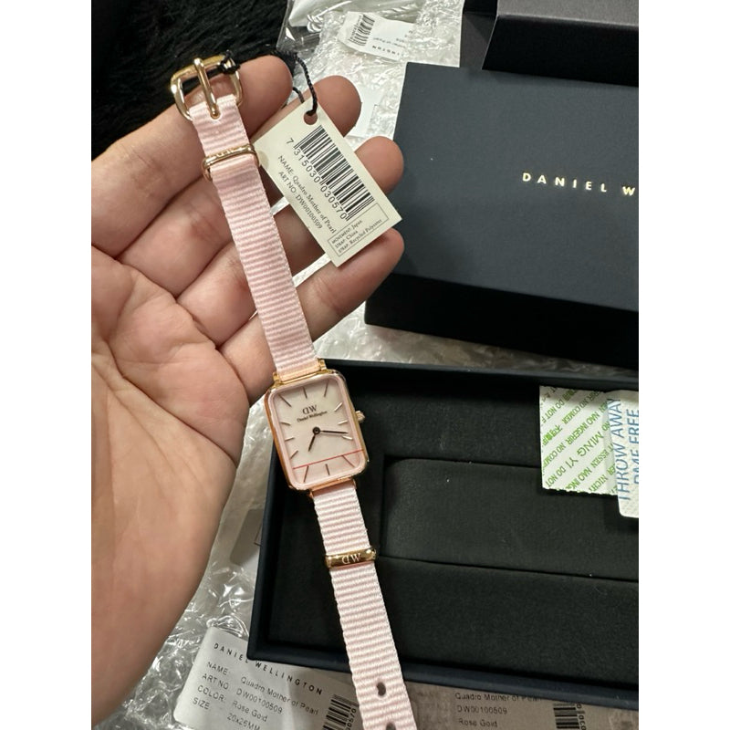 ORIG & IMPORTED Daniel Wellington Quadro Coral Women's Small Watch DW00100509