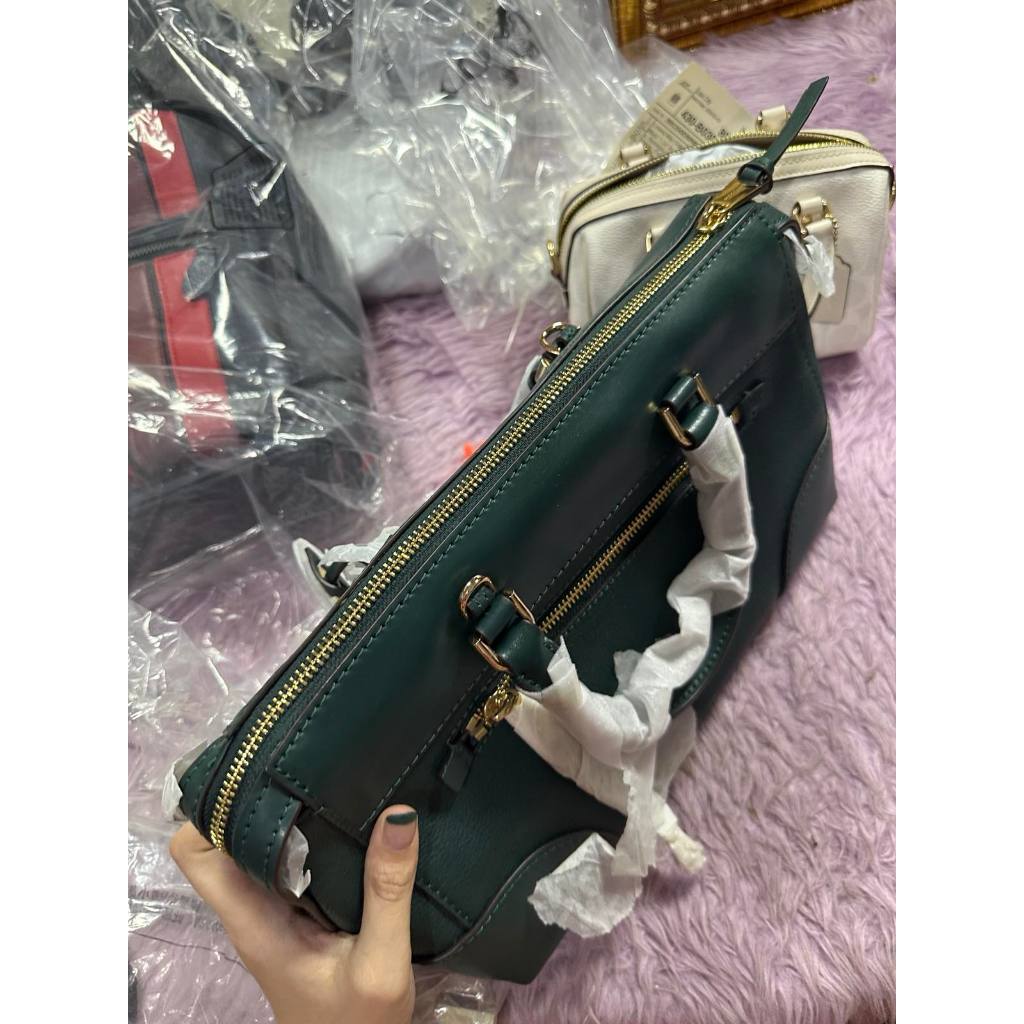 ORIG & IMPORTED MK Maya Medium Pebbled Leather Satchel Duffle Green Bag