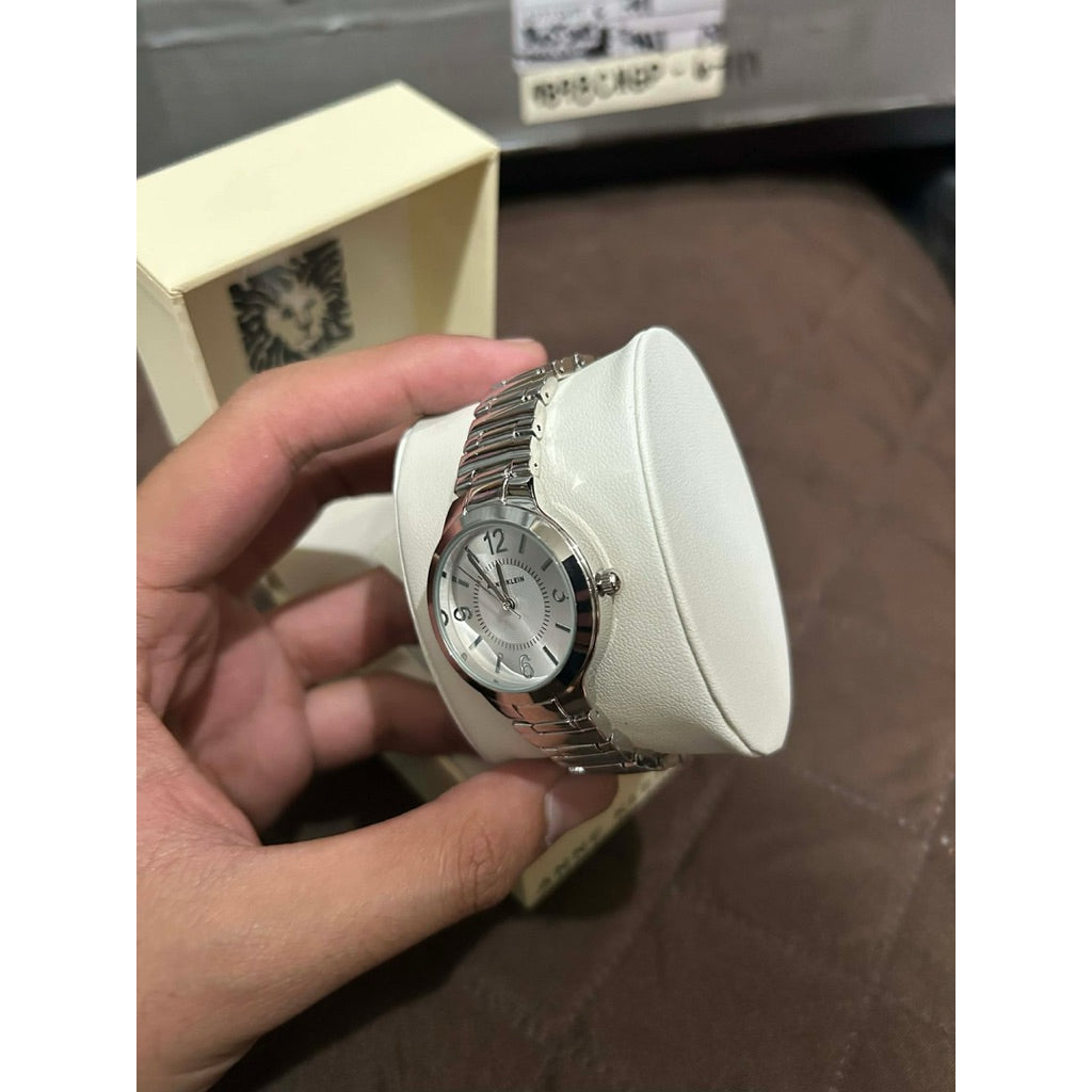 ORIG & IMPORTED Anne Klein Women's Watch Silver AK-5297SVSV