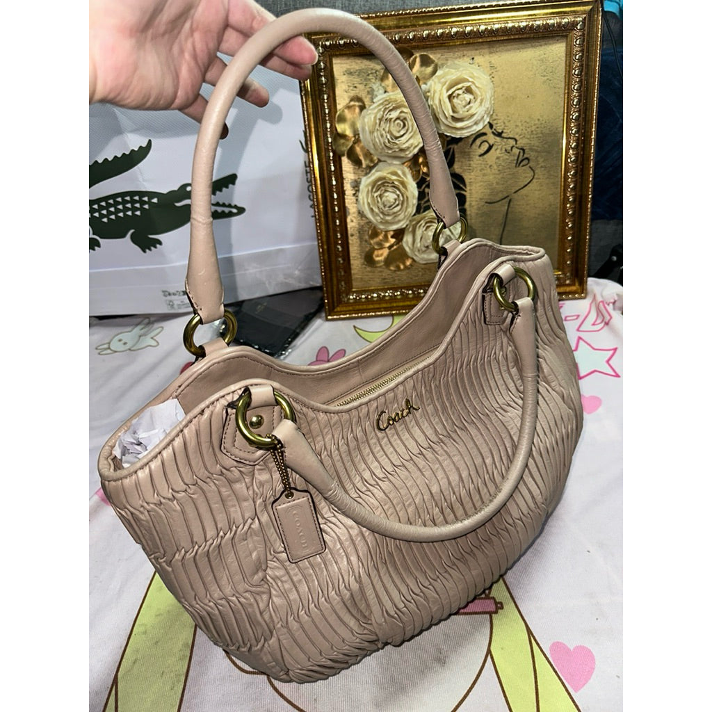 ORIG Preloved RARE CCH Ashley Gathered Leather Shoulder Tote Beige Taupe Bag