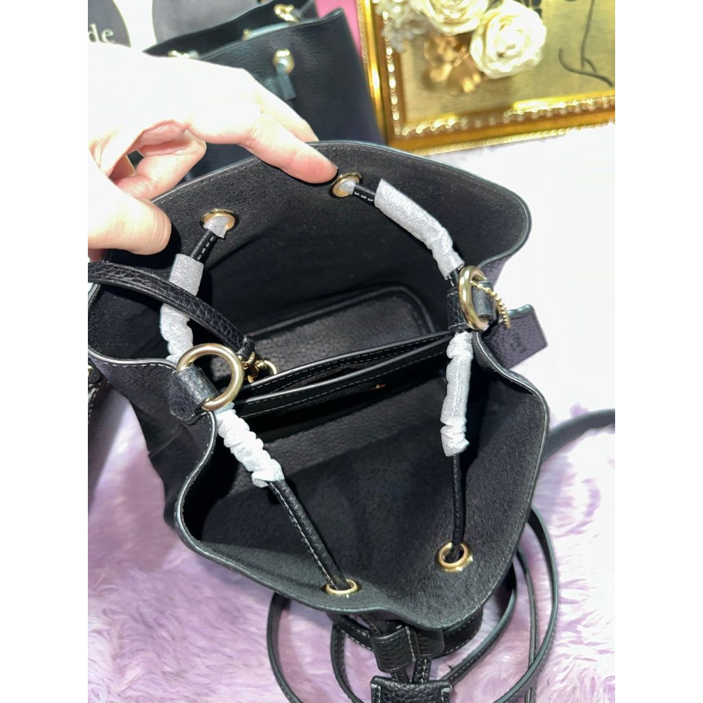 ORIG & IMPORTED CCH Rowan Bucket Black Bag