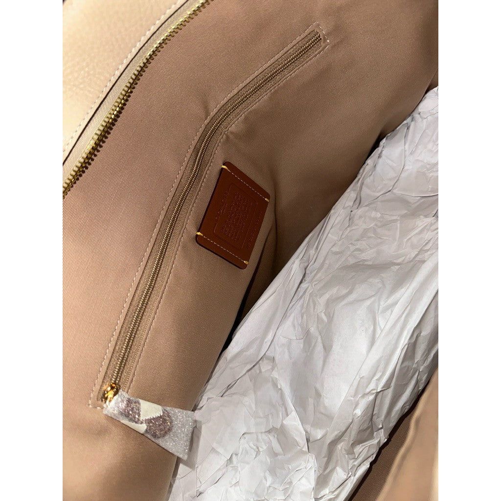 ORIG & IMPORTED CCH Station Large Tote Bag In Beige Oat