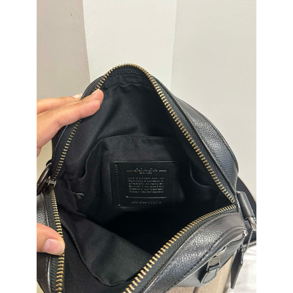 ORIG Preloved CCH Houston Flight Men's Bag Black